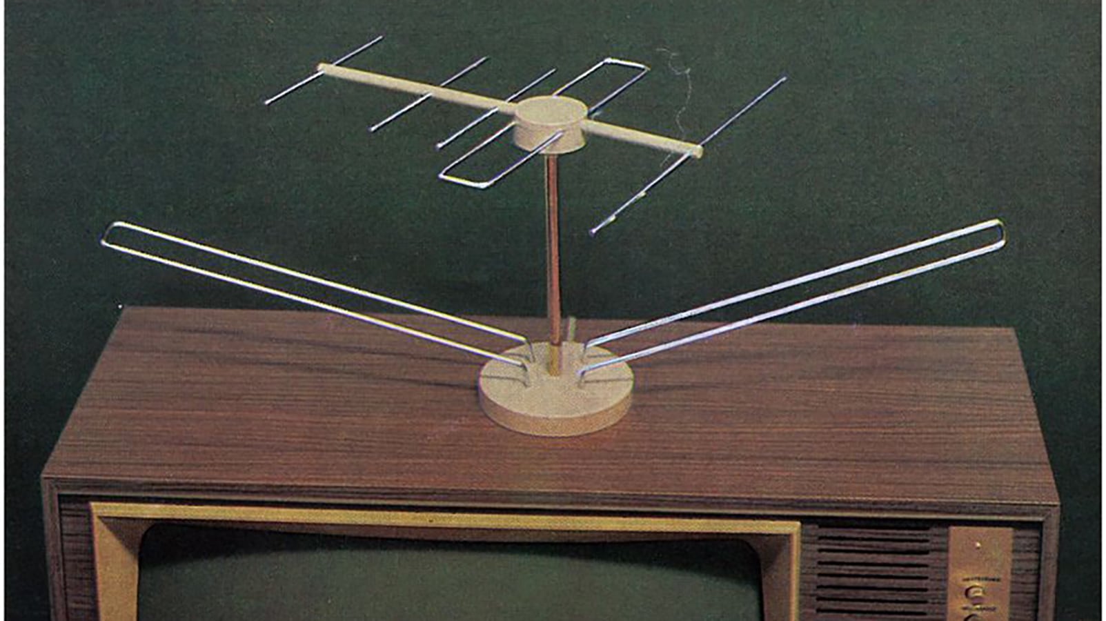 1967_Kathrein-Zimmerantantenne_Super_Telix_mit_dem_IF_Award_ausgezeichnet